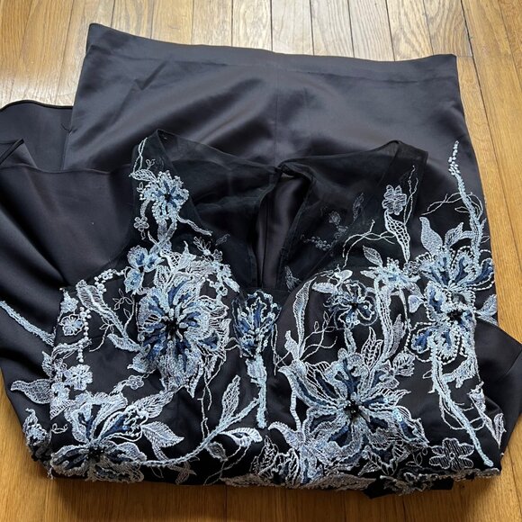 Rickie Freeman Teri Jon Size 12 Black & Silver Embroidered Sleeveless Mini Dress - Picture 10 of 16